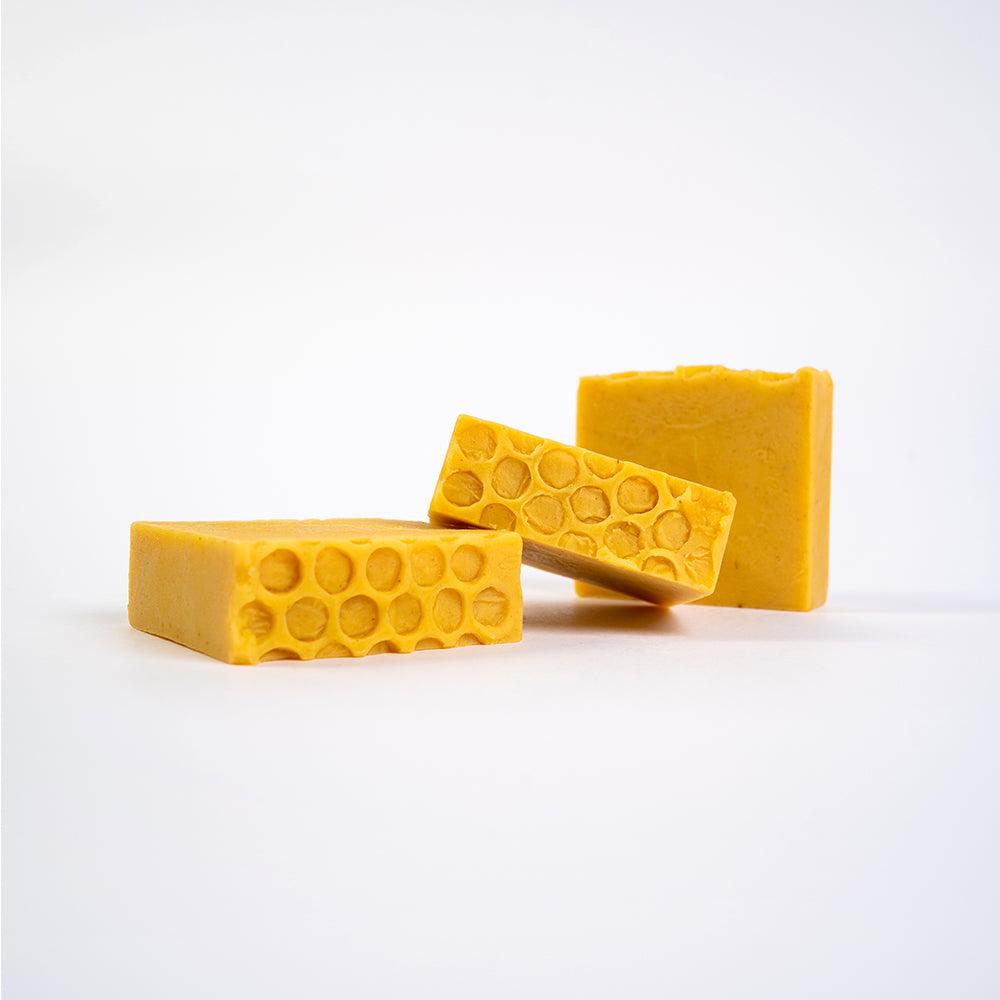 KASTURI TURMERIC & HONEY Soap