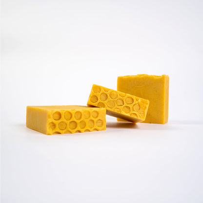 KASTURI TURMERIC & HONEY Soap